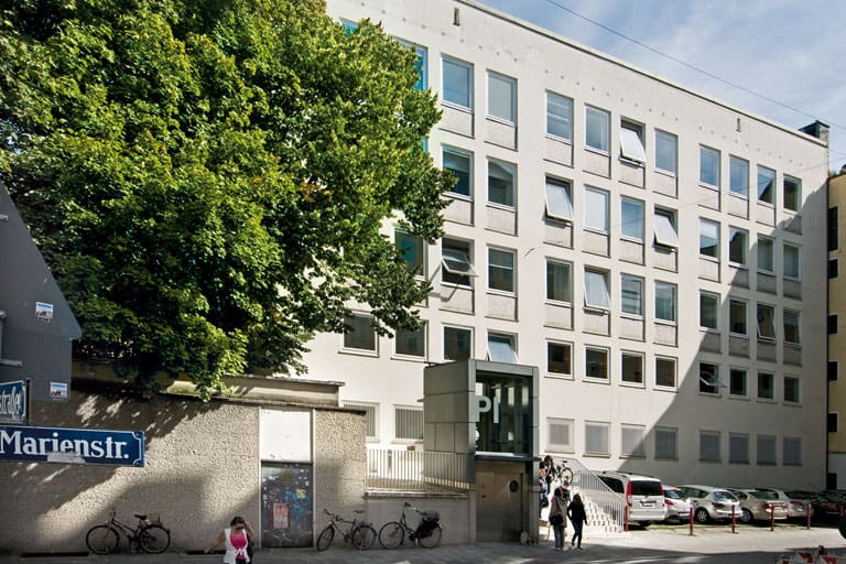 PIZKB-Gebäude an der Herrnstraße, Ansicht hinterer Eingang in der Marienstraße